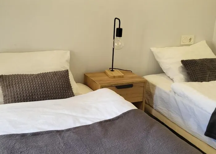 Apartamento Los Amigos, La Zenia Boulevard Area, 2 Bedrooms, Beautiful Swimming Pool.